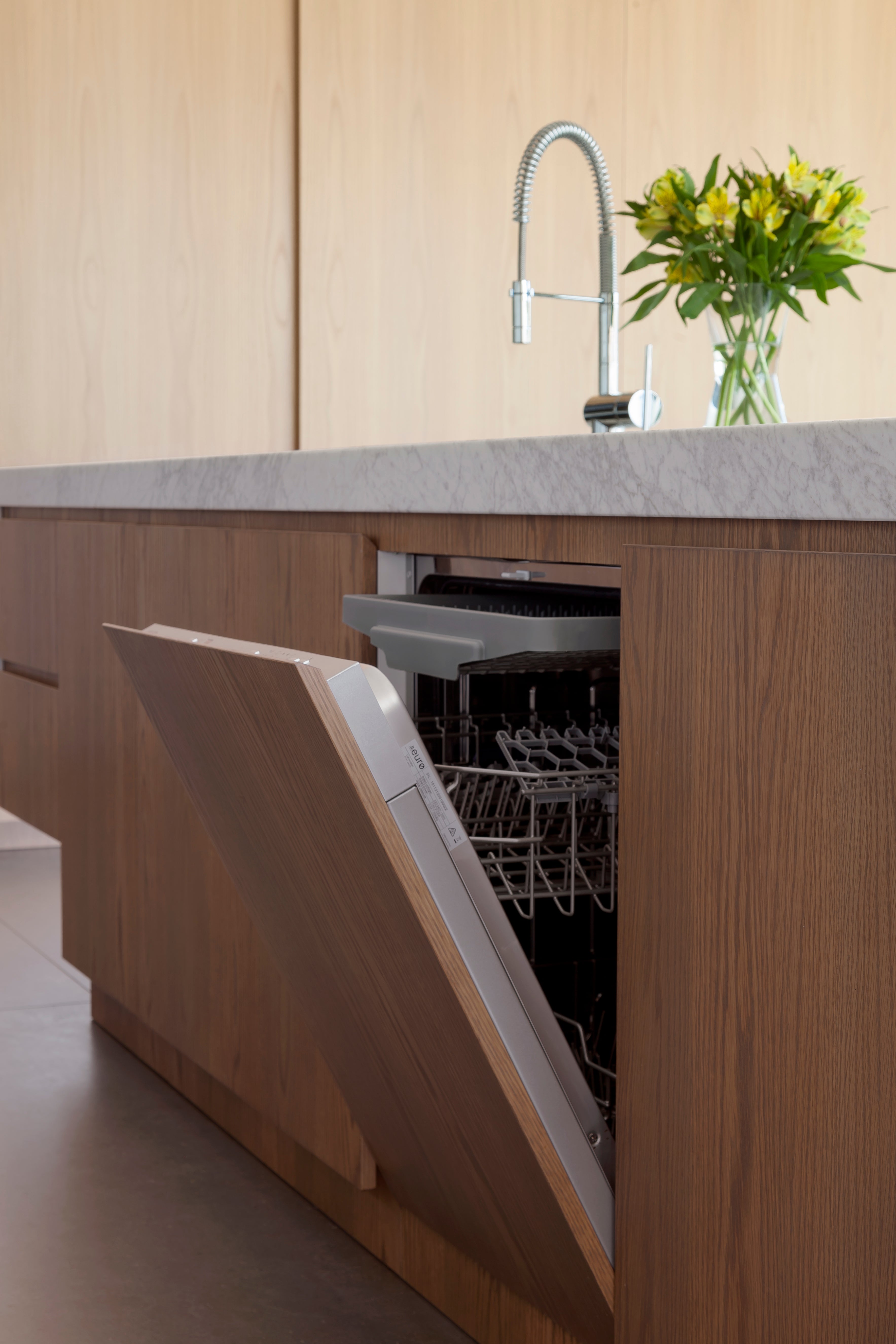 Why integrated appliances are a contemporary kitchen must! – Cook & Bathe